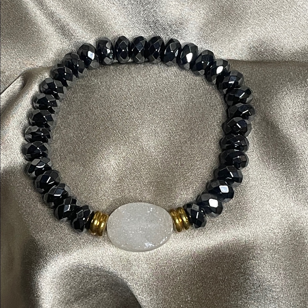 Estate Druzy Agate and Faceted Hematite Beaded Bracelet